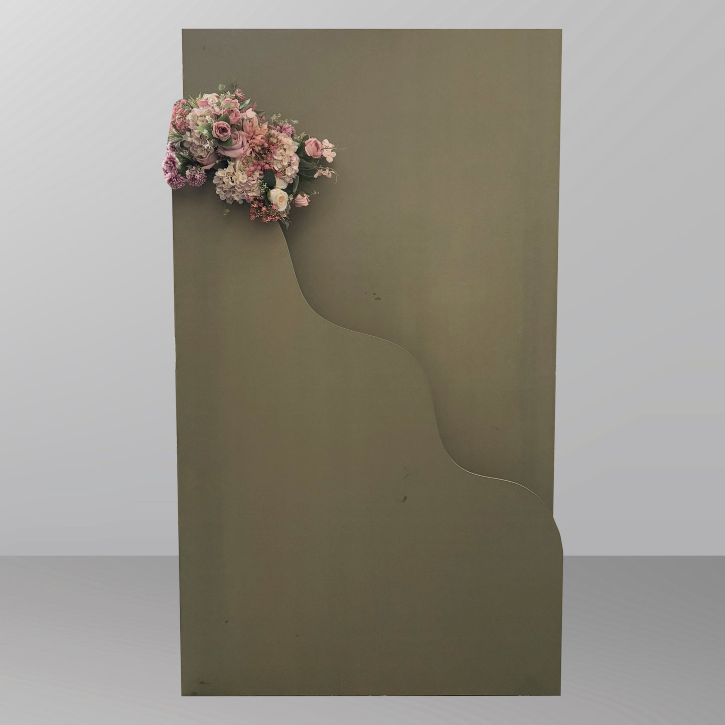 3D Wavy Welcome Display